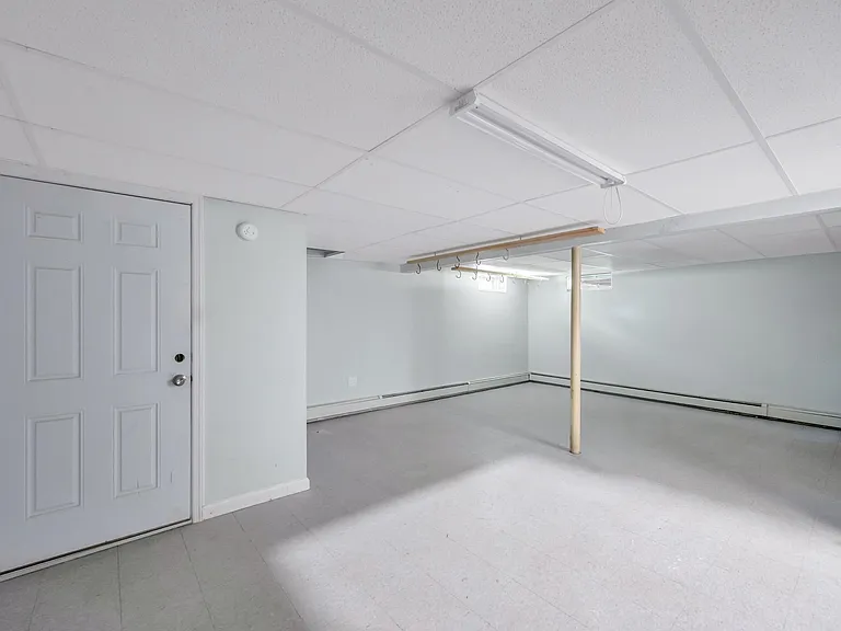 336 Dix Hills Rd #1 — Photo 4