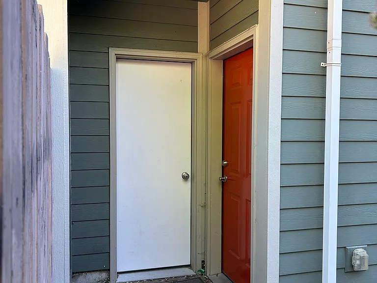 708 E 7th Ave #2 — Photo 14