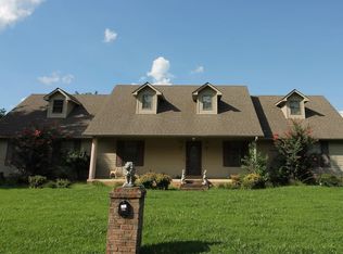 7203 Deerwood Dr, Paragould, AR 72450