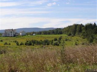 401 Font Grove Rd, Slingerlands, NY 12159