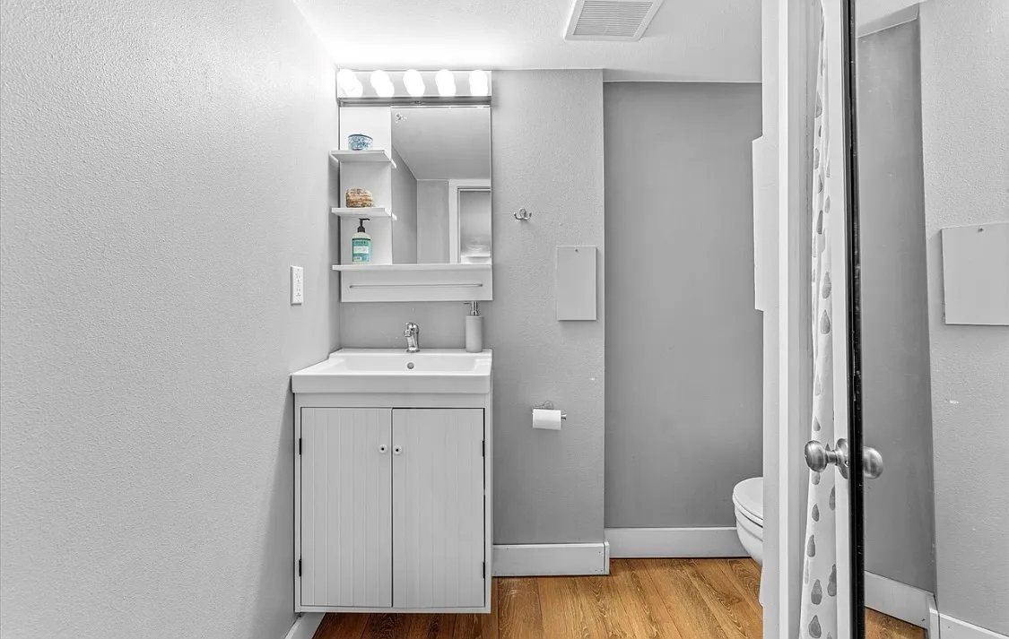 Studio, 600 sqft, $1,225 — Photo 4