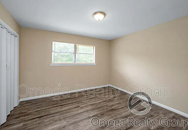 400 7th St E #1C — Photo 12