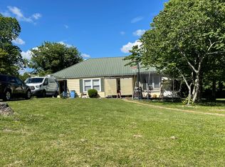 120 Pumphrey Ave, Flemingsburg, KY 41041