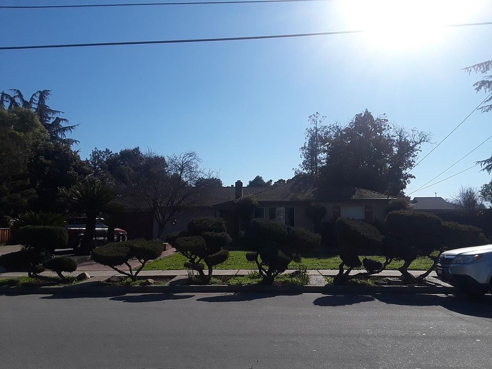 1st image of 14364 Bercaw Ln