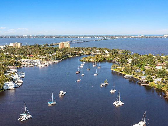 4th image of 973 N Harbor City Blvd
