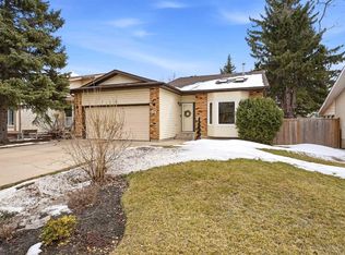 51 NW Otterbury Ave, Red Deer, AB T4N4Z8