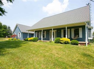 6899 Kennard Rd, Medina, OH 44256