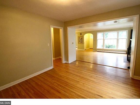 3rd image of 1259 7th Ave N