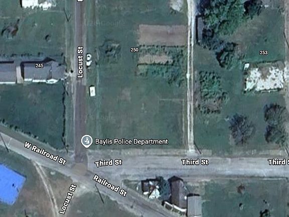 4th image of 0 3rd St