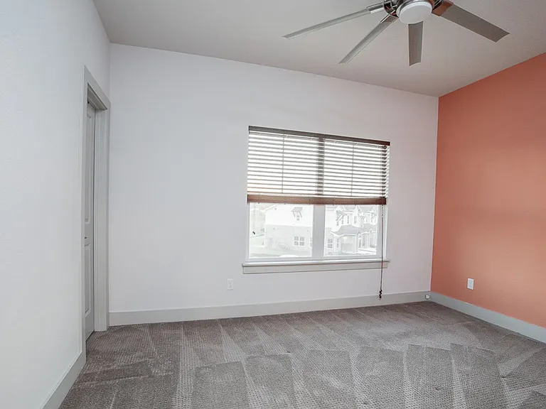 2017 Local Rebel St — Photo 15