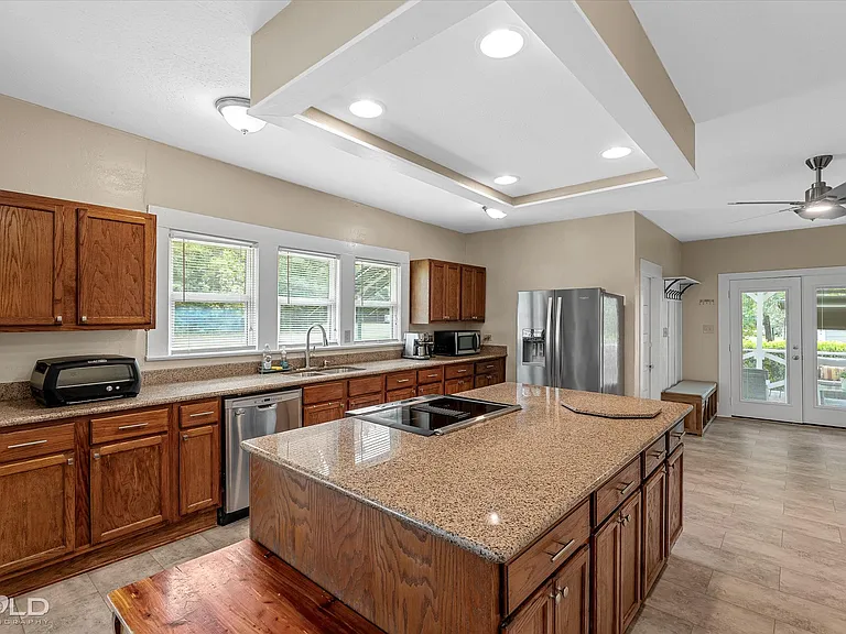 4320 Greenwood Blvd — Photo 17