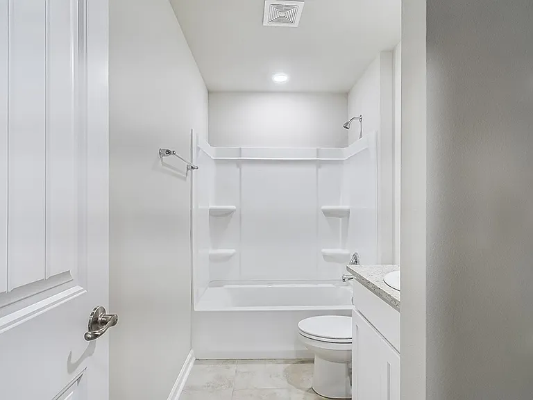 3403 Magnolia Lakes Blvd — Photo 16