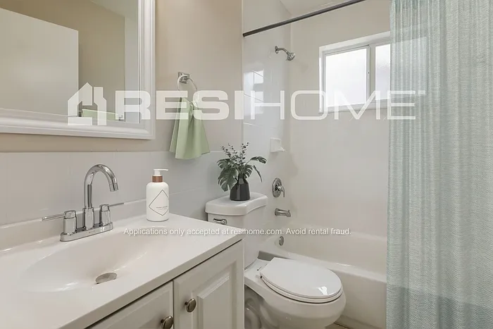 12752 SW 265th Ter — Photo 11