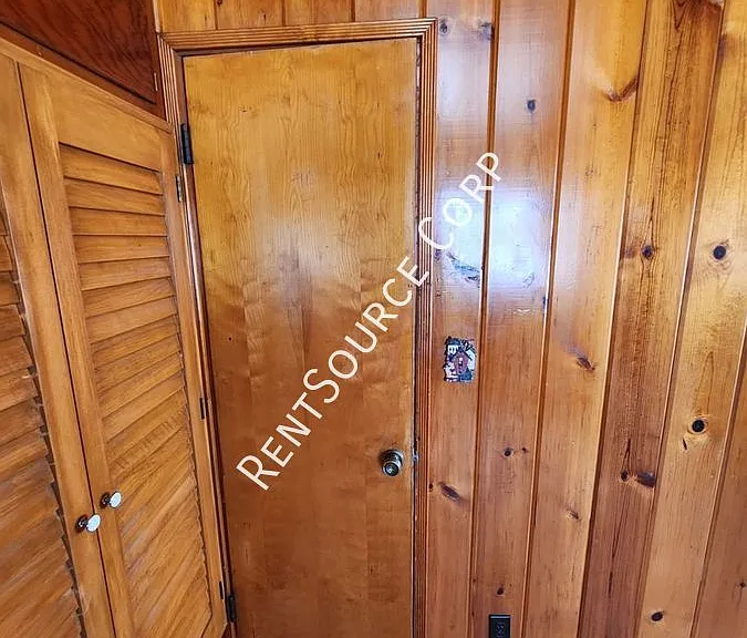 4842 W Avenue M4 — Photo 16