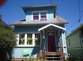 930 26th Ave, Seattle, WA 98122