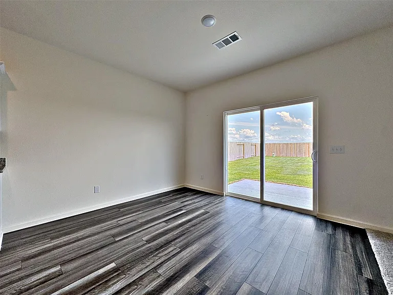 8431 Vacek Crossing Way — Photo 19