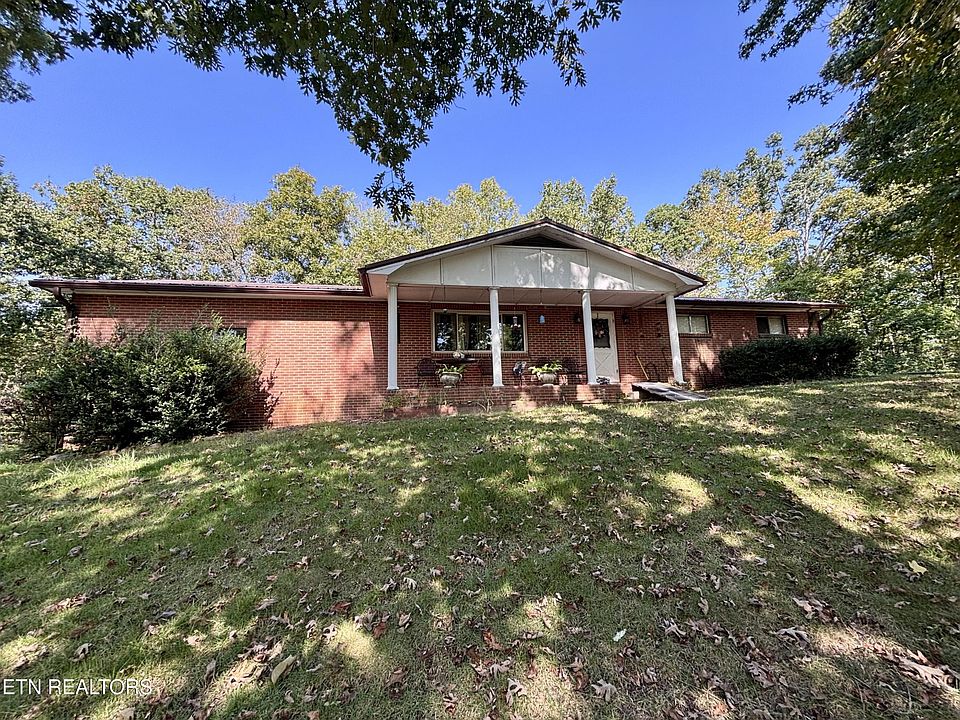 1st image of 145 Scott Rd