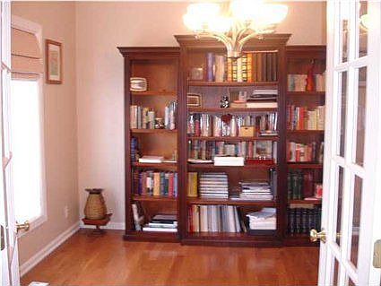 3rd image of 5829 Wayside Ct