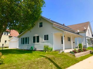 1520 21st St, Two Rivers, WI 54241