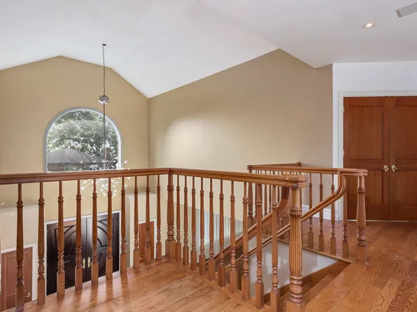 104 Malba Drive image 16 of 25