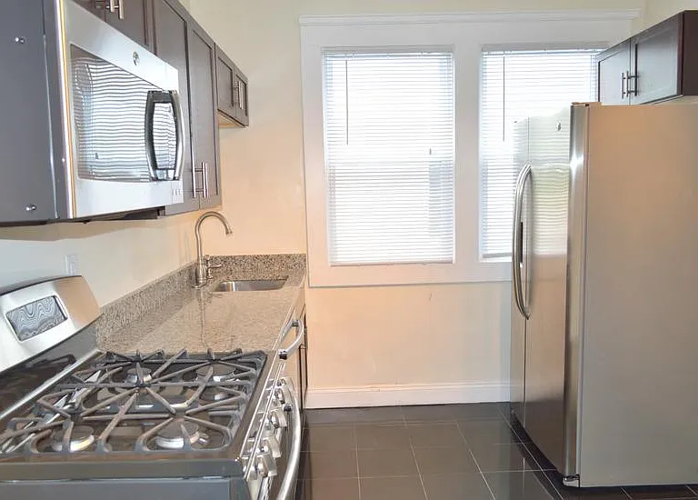 318 Westcott St #2 — Photo 2