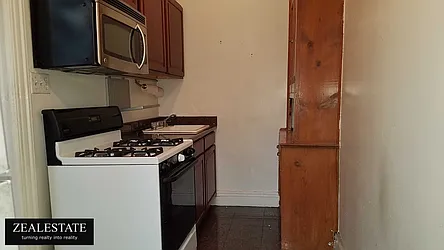 Rented by ZealEstate Group Inc