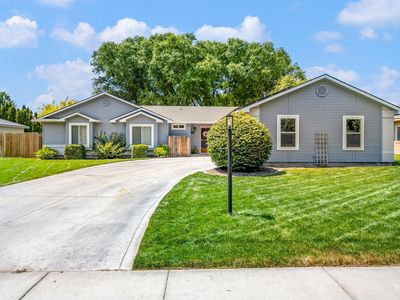 411 Hawthorne St, Nampa, ID, 83686