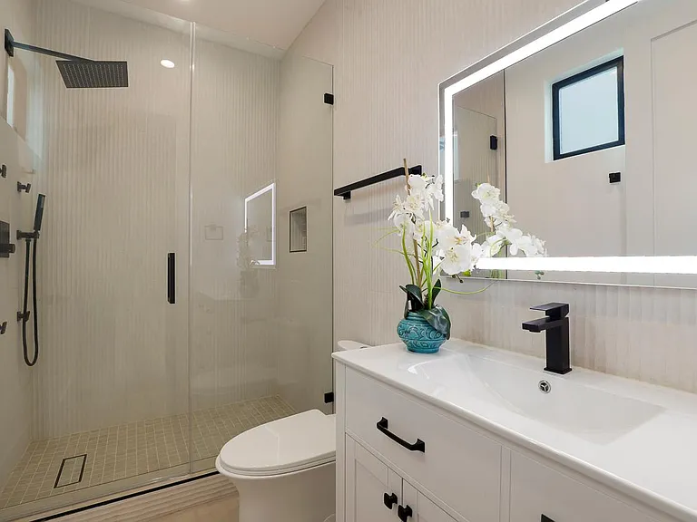 5202 Avenida Oriente — Photo 45