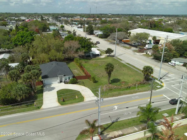 1185 6th Ave, Vero Beach, FL 32960