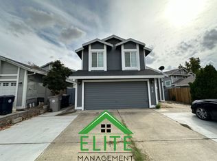 210 Peach Leaf Way, Sacramento, CA 95838