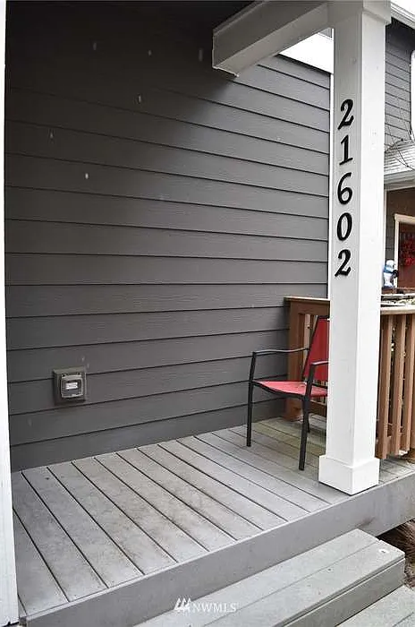 3 bed, 2.5 bath, 1838 sqft, $3,050 — Photo 3