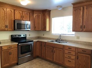 5525 Capistrano Ave APT 7, Atascadero, CA 93422