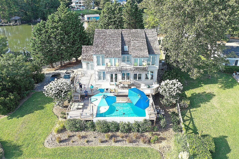 437 Berryville Shores Dr, Deltaville, VA 23043 Zillow