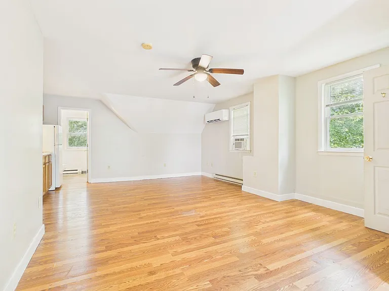 3421 Florence Street — Photo 9