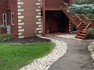 150 Pine Valley Ln, Hazle Township, PA 18202