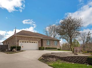 528 Meadowbrook Rd, Richmond, IN 47374