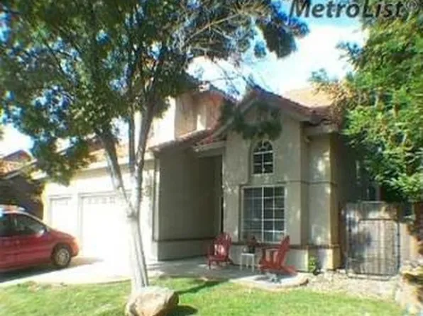 5704 Byron Ct, Rocklin, CA 95765