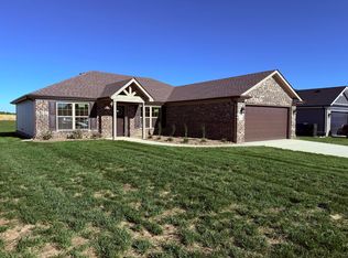 212 Brook Cv, Berea, KY