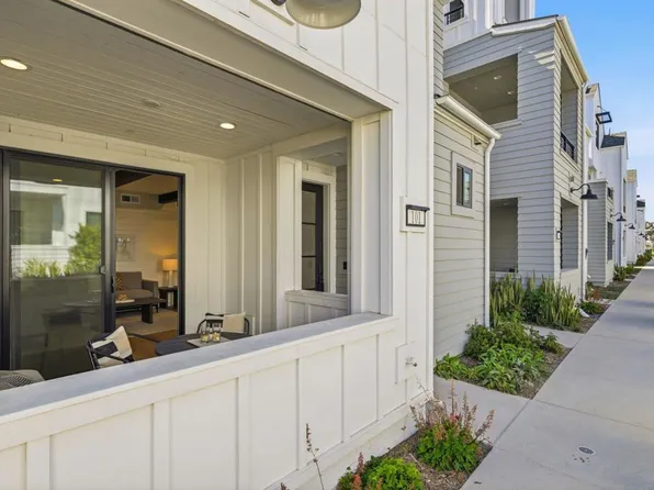 1601 San Remo Pl Unit 101, Encinitas, CA 92024