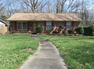 6401 Rosecrest Dr, Charlotte, NC 28210