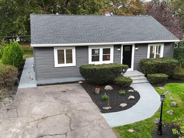 7 Highland St, Milford, MA 01757