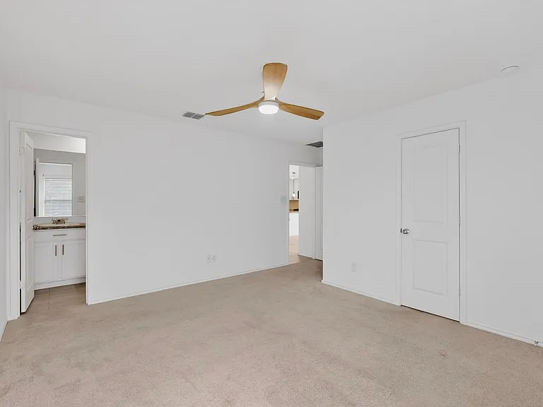 1430 Everett Gardens Way — Photo 22
