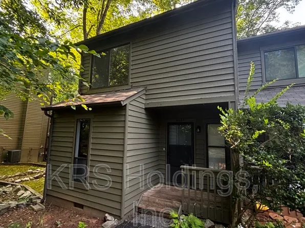9629 Groundhog Dr, North Chesterfield, VA 23235