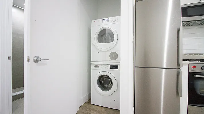 Rented by Nooklyn NYC LLC | media 14