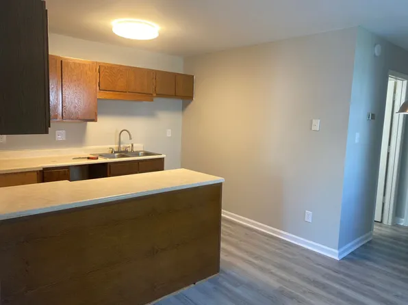 Camden Pointe Apartments