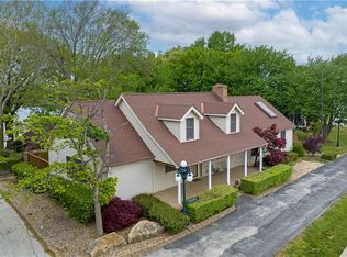 12830 S Pflumm Rd, Olathe, KS 66062