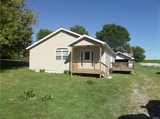 810 Main St, Keyesport, IL 62253