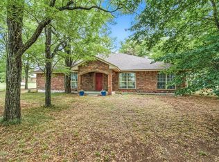 967 Honeysuckle Dr, Tuttle, OK 73089