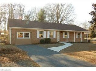 400 Raymond St, Mocksville, NC 27028