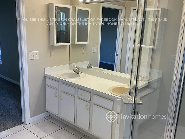 3060 Eldron Blvd SE — Photo 9